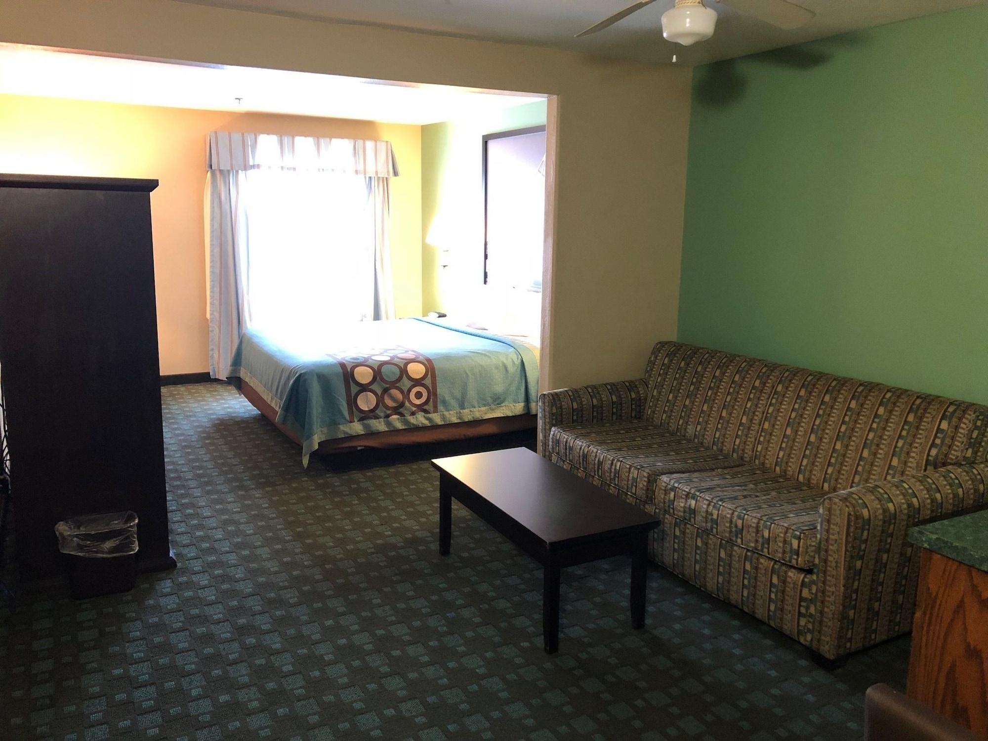 Super 8 By Wyndham Lake Charles/Sulphur Екстер'єр фото