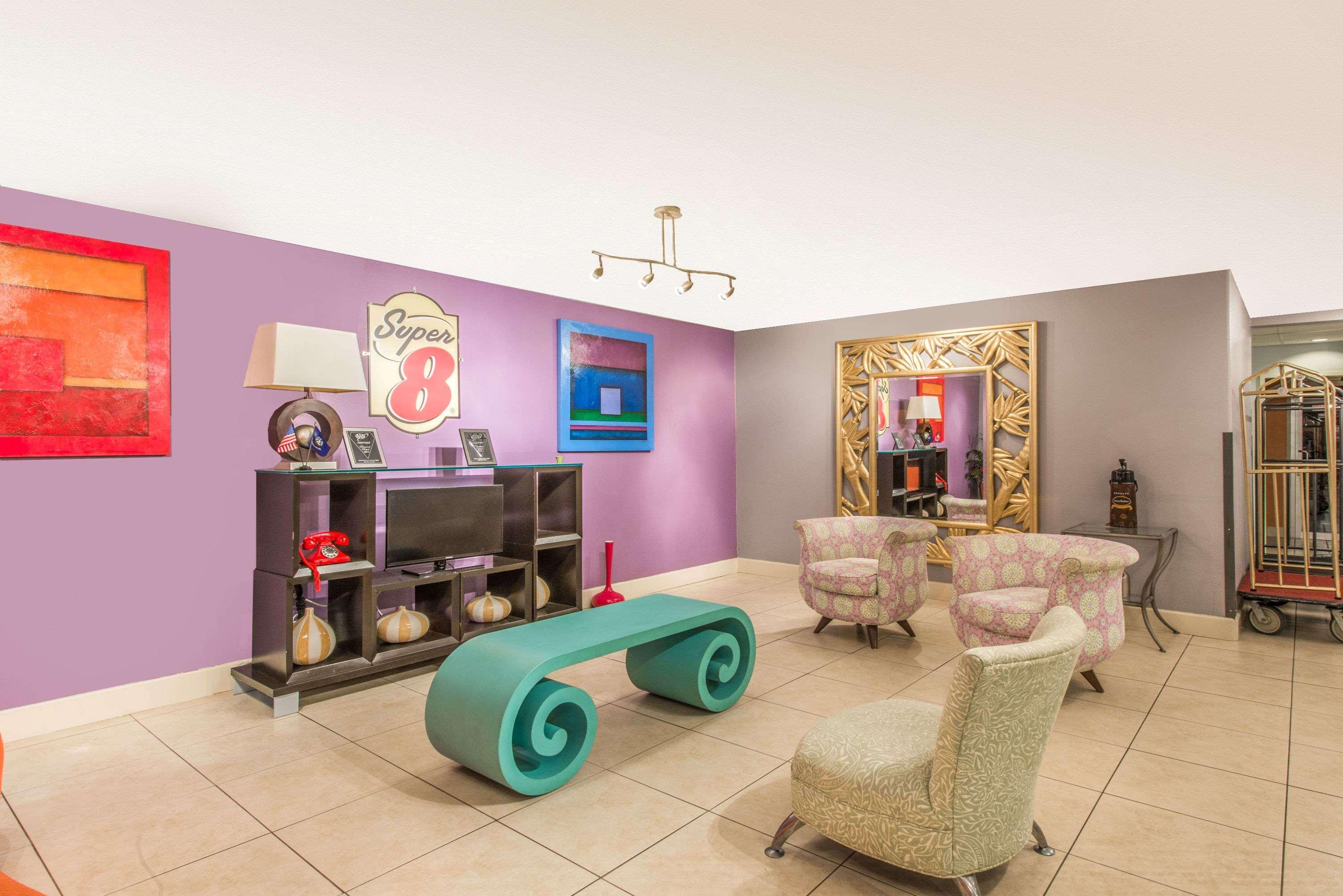Super 8 By Wyndham Lake Charles/Sulphur Екстер'єр фото