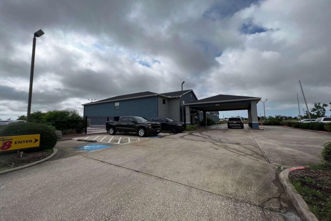 Super 8 By Wyndham Lake Charles/Sulphur Екстер'єр фото